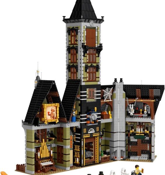 Geisterhaus auf dem Jahrmarkt – aufgebautes Set