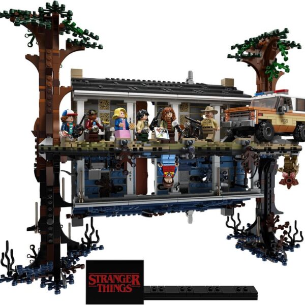 Stranger Things – Die andere Seite – aufgebautes Set